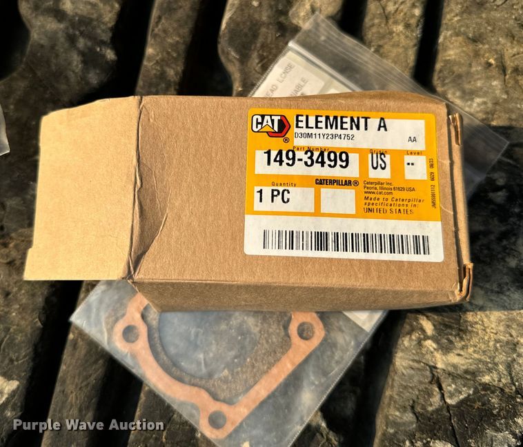 image for item OF9888 2004 Caterpillar  257B tracked skid steer loader