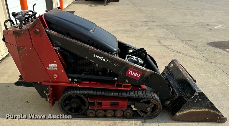 image for item OF9889 2018 Toro Dingo TX 427 compact utility loader