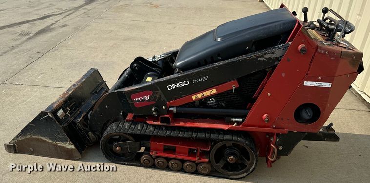 image for item OF9889 2018 Toro Dingo TX 427 compact utility loader