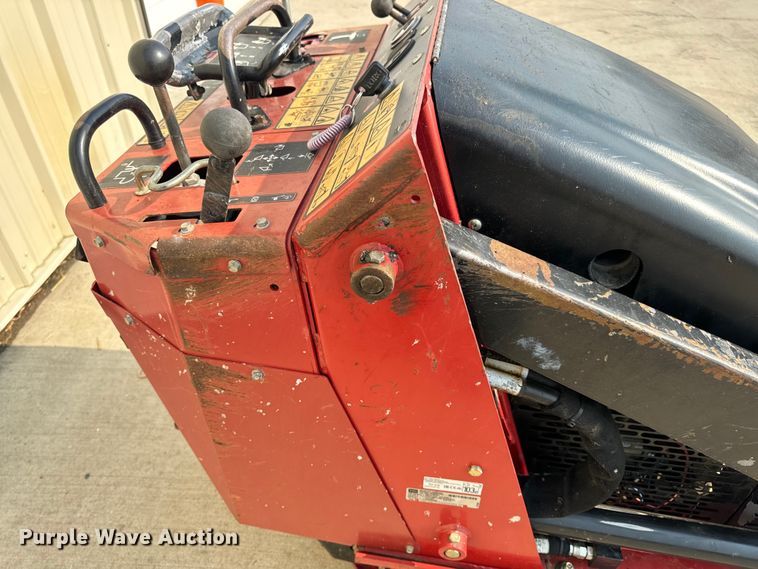 image for item OF9889 2018 Toro Dingo TX 427 compact utility loader