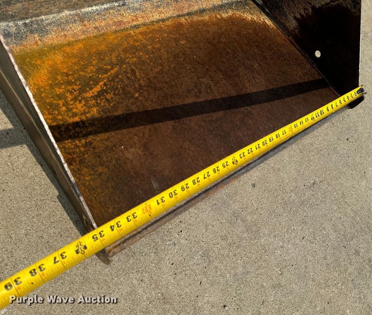 image for item OF9889 2018 Toro Dingo TX 427 compact utility loader