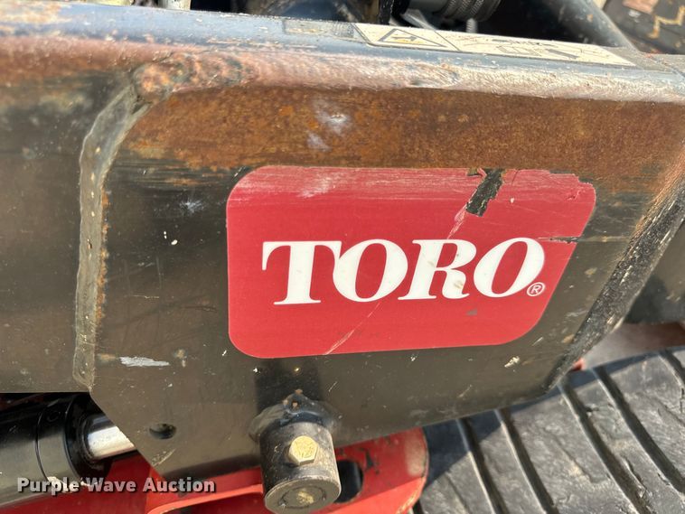 image for item OF9889 2018 Toro Dingo TX 427 compact utility loader