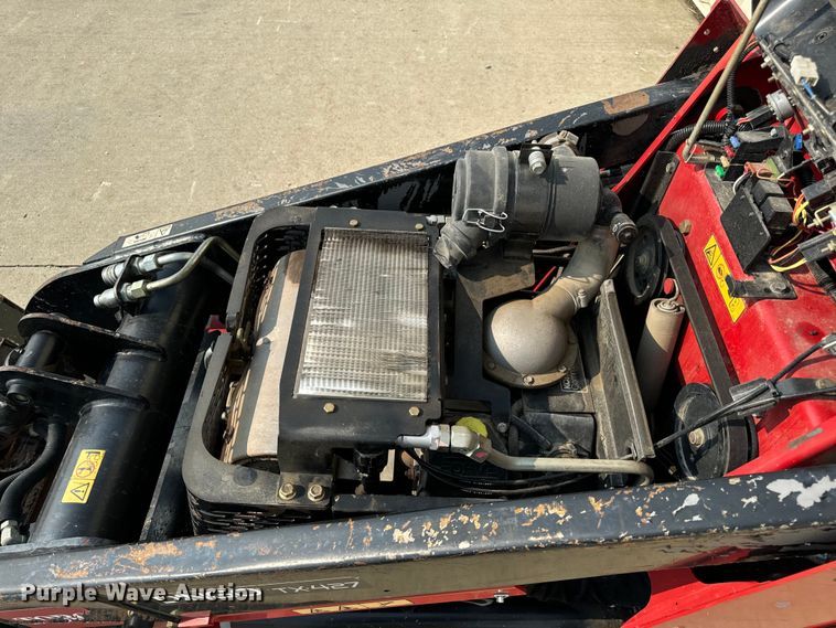 image for item OF9889 2018 Toro Dingo TX 427 compact utility loader