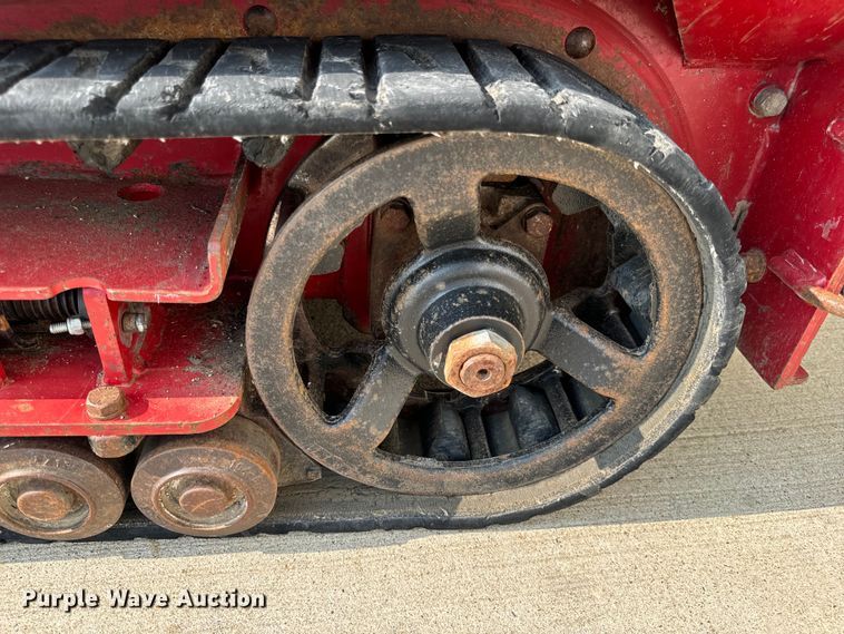 image for item OF9889 2018 Toro Dingo TX 427 compact utility loader