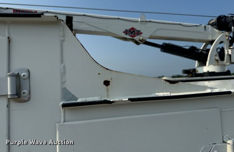 image for item OF9891 2013 Peterbilt 337 utility / service truck