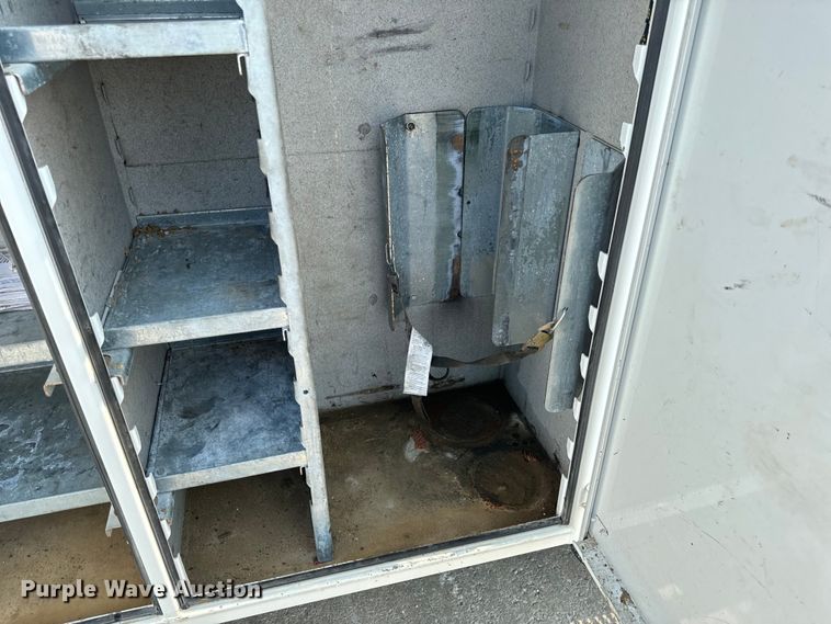 image for item OF9891 2013 Peterbilt 337 utility / service truck