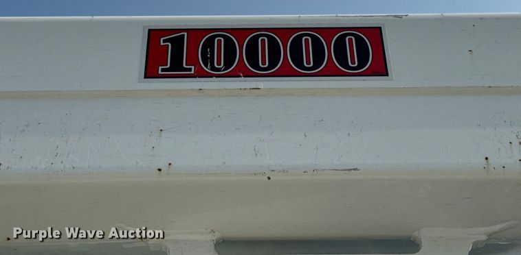 image for item OF9891 2013 Peterbilt 337 utility / service truck