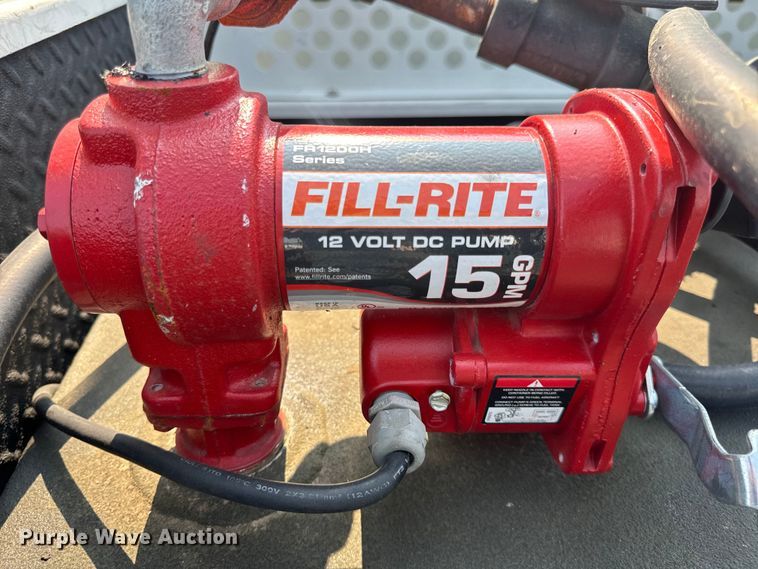 image for item OF9891 2013 Peterbilt 337 utility / service truck