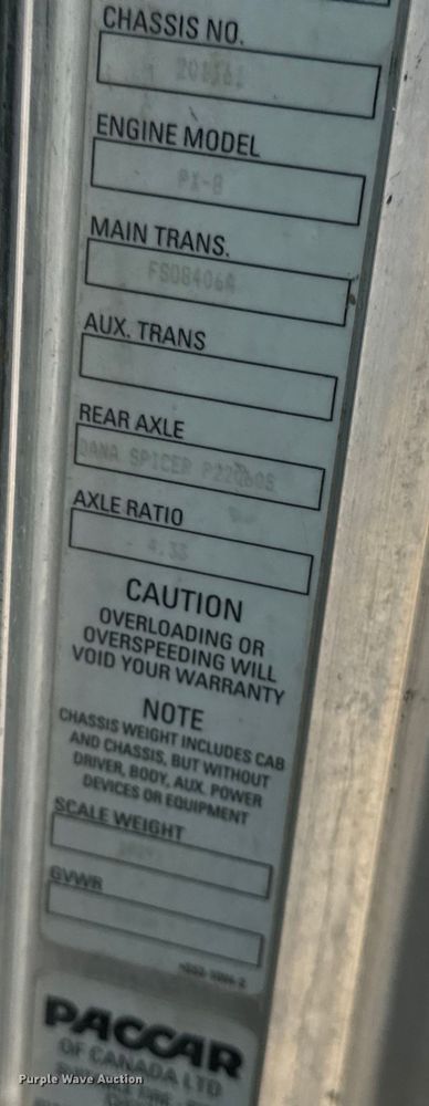 image for item OF9891 2013 Peterbilt 337 utility / service truck