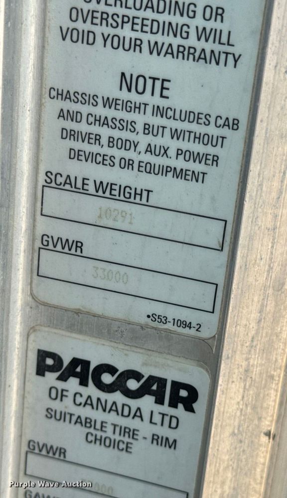 image for item OF9891 2013 Peterbilt 337 utility / service truck