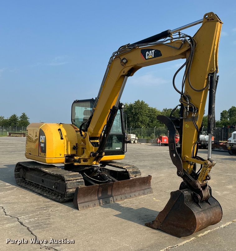 image for item OF9892 2017 Caterpillar 308E2 CR mini excavator
