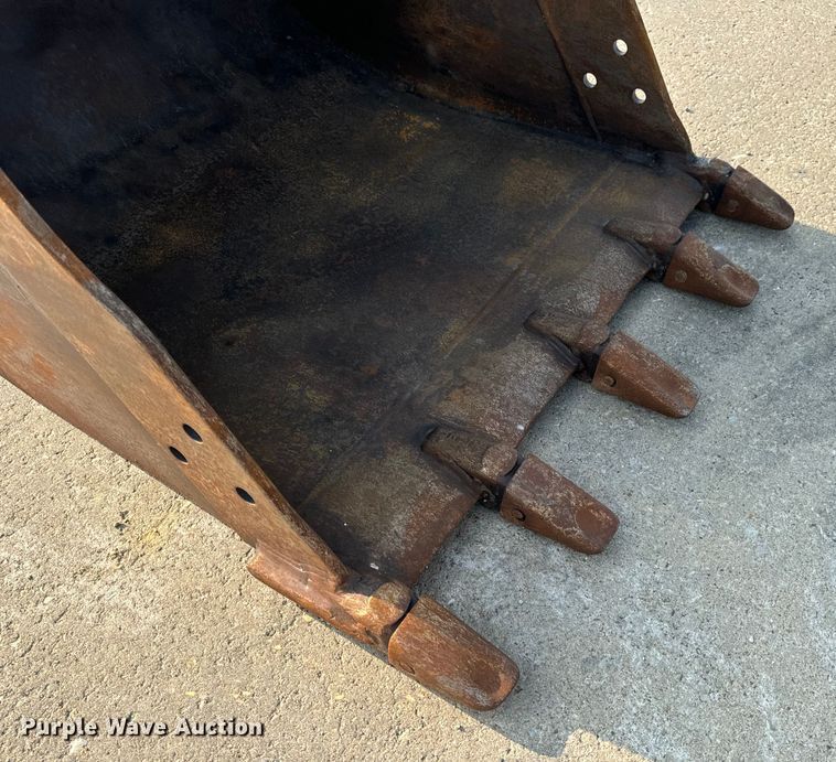 image for item OF9892 2017 Caterpillar 308E2 CR mini excavator