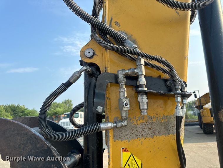 image for item OF9892 2017 Caterpillar 308E2 CR mini excavator