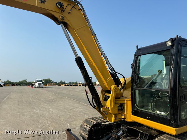 image for item OF9892 2017 Caterpillar 308E2 CR mini excavator