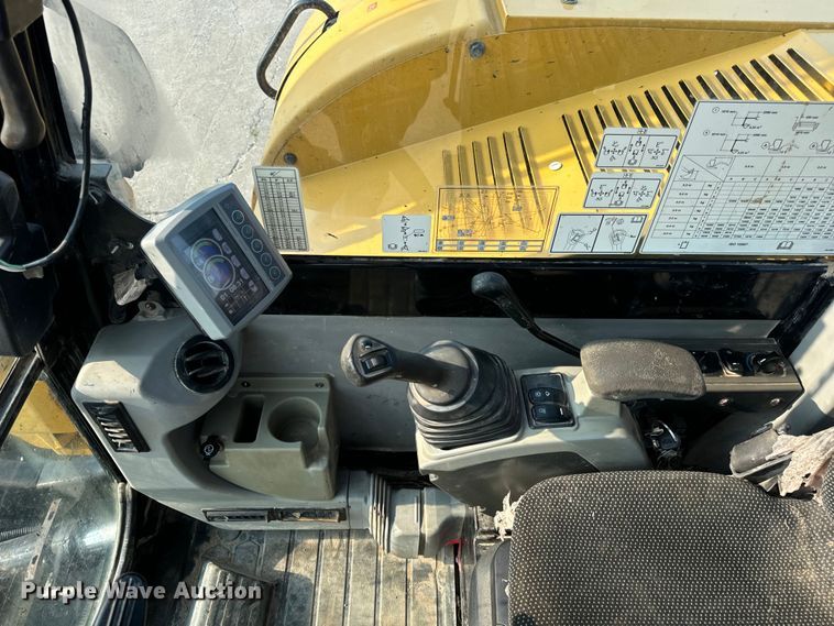 image for item OF9892 2017 Caterpillar 308E2 CR mini excavator