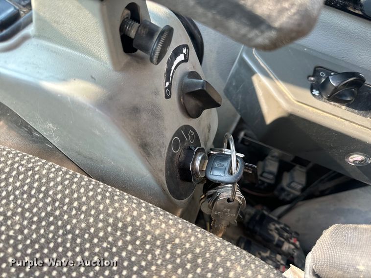 image for item OF9892 2017 Caterpillar 308E2 CR mini excavator