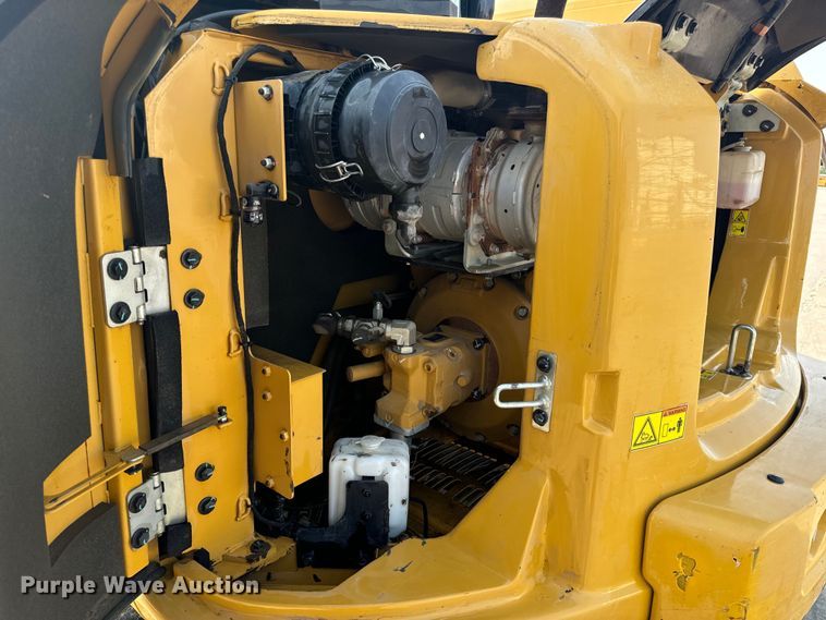 image for item OF9892 2017 Caterpillar 308E2 CR mini excavator