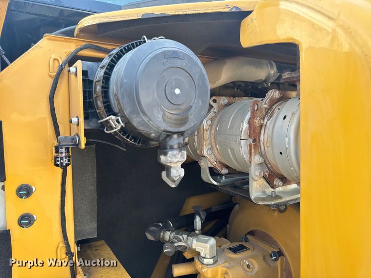 image for item OF9892 2017 Caterpillar 308E2 CR mini excavator