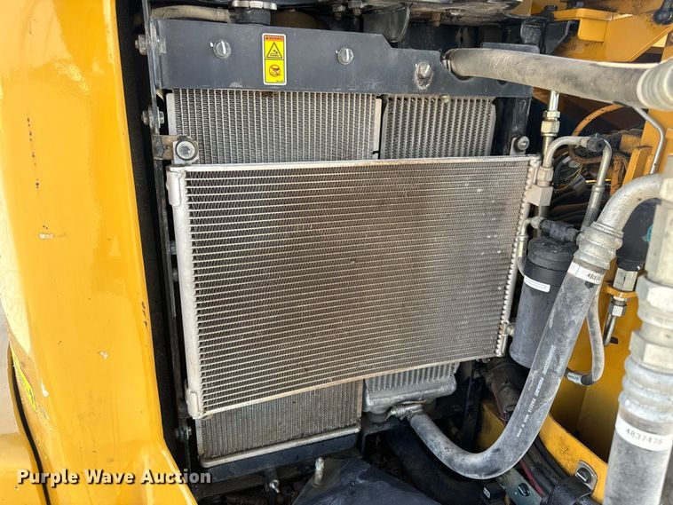 image for item OF9892 2017 Caterpillar 308E2 CR mini excavator