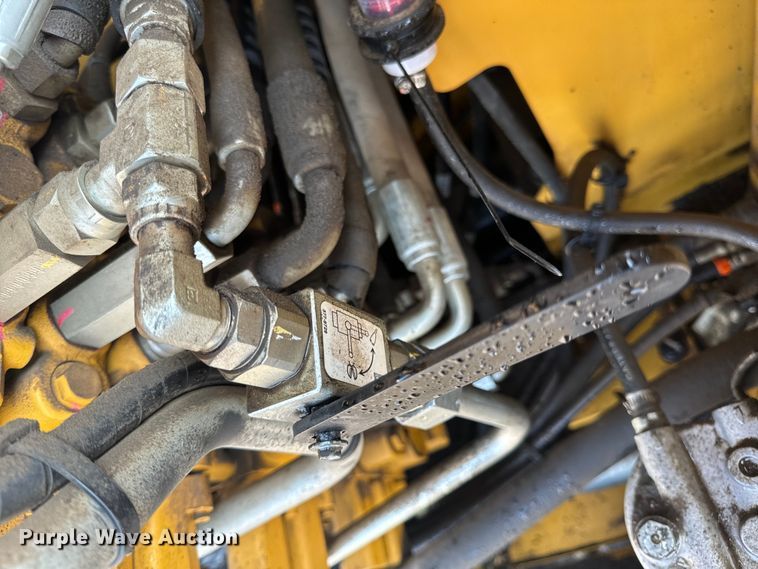 image for item OF9892 2017 Caterpillar 308E2 CR mini excavator