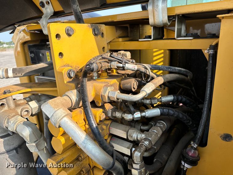 image for item OF9892 2017 Caterpillar 308E2 CR mini excavator