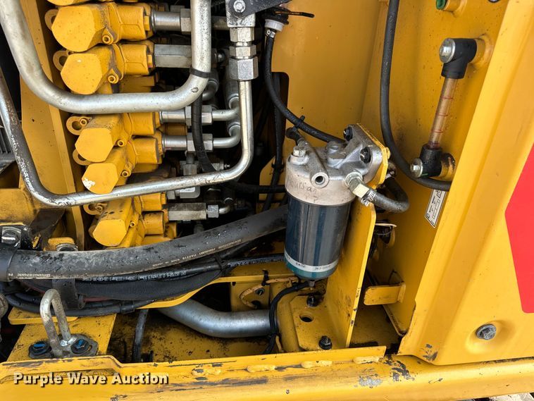 image for item OF9892 2017 Caterpillar 308E2 CR mini excavator