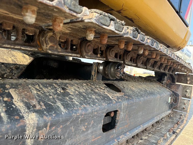 image for item OF9892 2017 Caterpillar 308E2 CR mini excavator