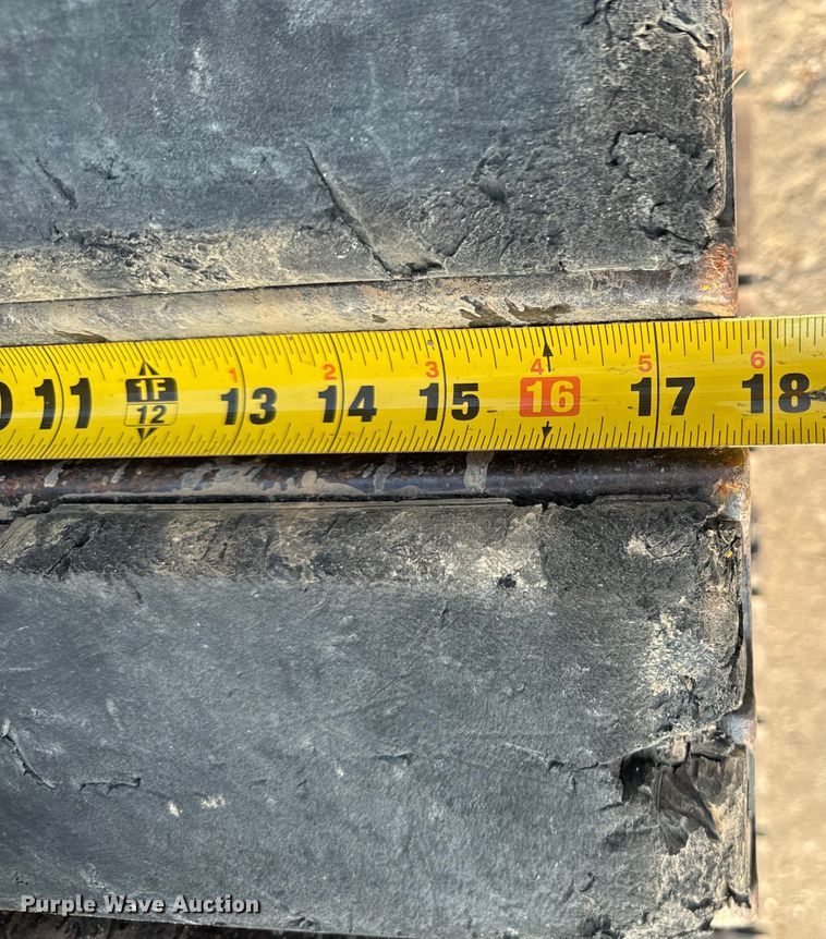 image for item OF9892 2017 Caterpillar 308E2 CR mini excavator