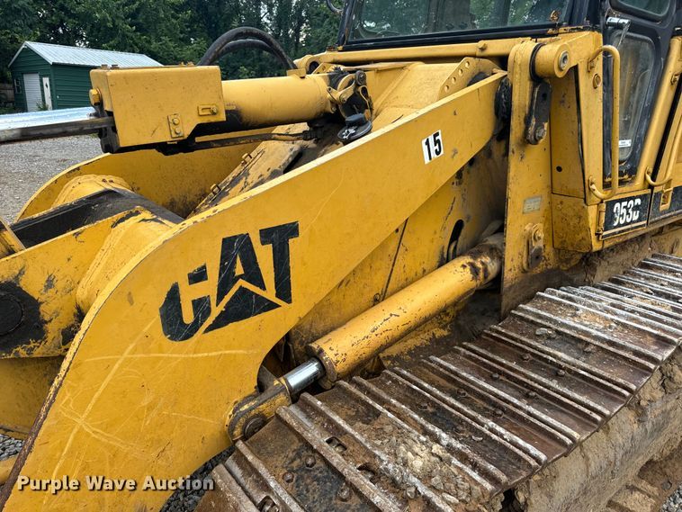 image for item OF9893 1995 Caterpillar  953B track loader