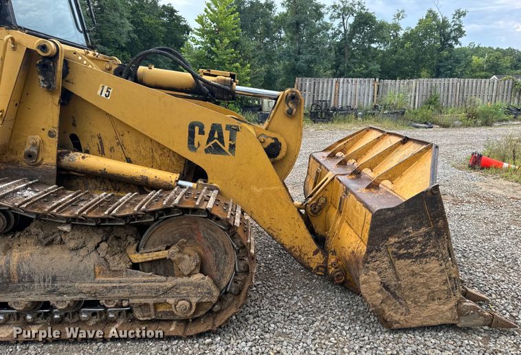 image for item OF9893 1995 Caterpillar  953B track loader