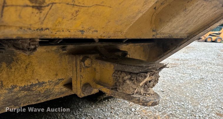 image for item OF9893 1995 Caterpillar  953B track loader