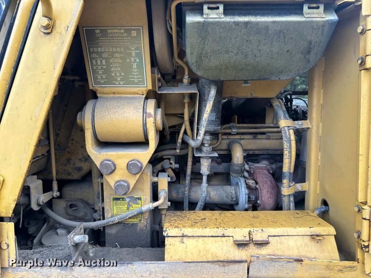 image for item OF9893 1995 Caterpillar  953B track loader