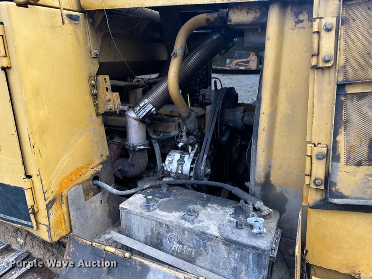 image for item OF9893 1995 Caterpillar  953B track loader
