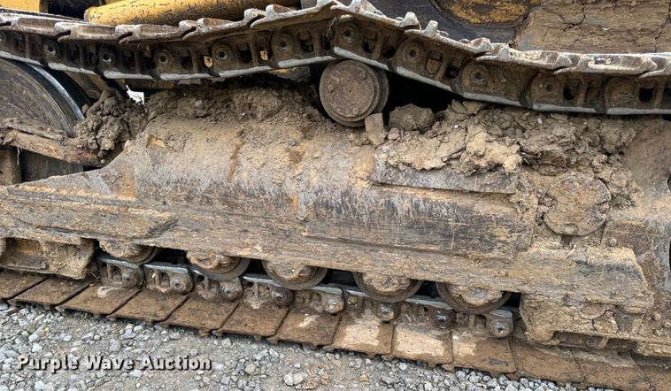 image for item OF9893 1995 Caterpillar  953B track loader