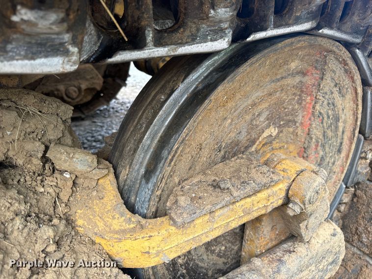 image for item OF9893 1995 Caterpillar  953B track loader