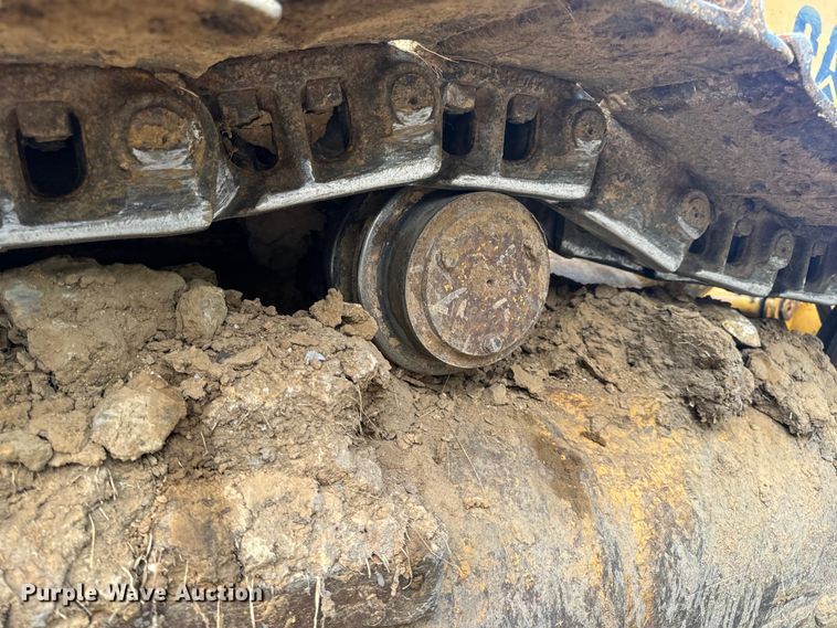 image for item OF9893 1995 Caterpillar  953B track loader