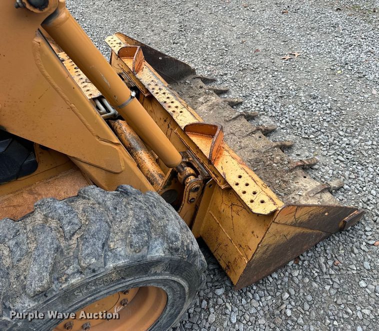 image for item OF9894 2006 Case 445 skid steer loader