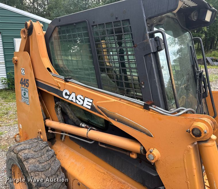 image for item OF9894 2006 Case 445 skid steer loader