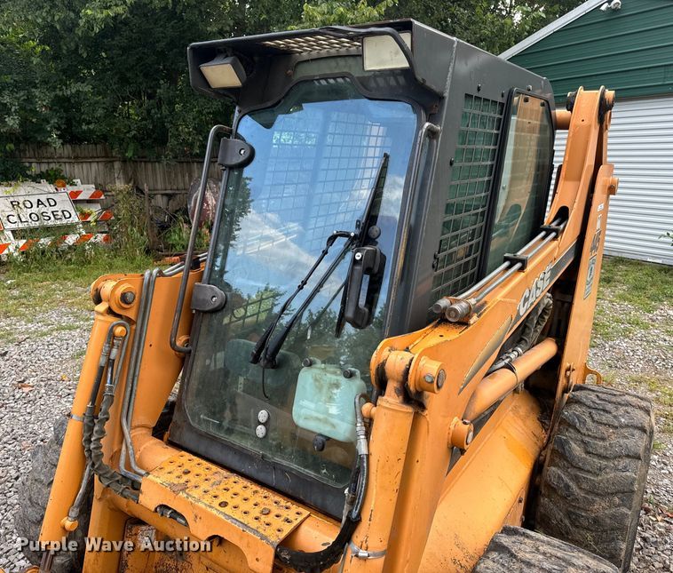 image for item OF9894 2006 Case 445 skid steer loader