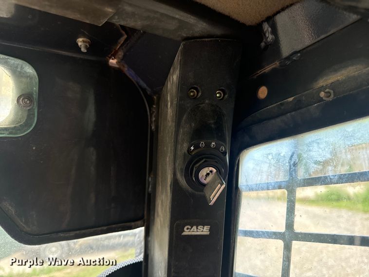 image for item OF9894 2006 Case 445 skid steer loader