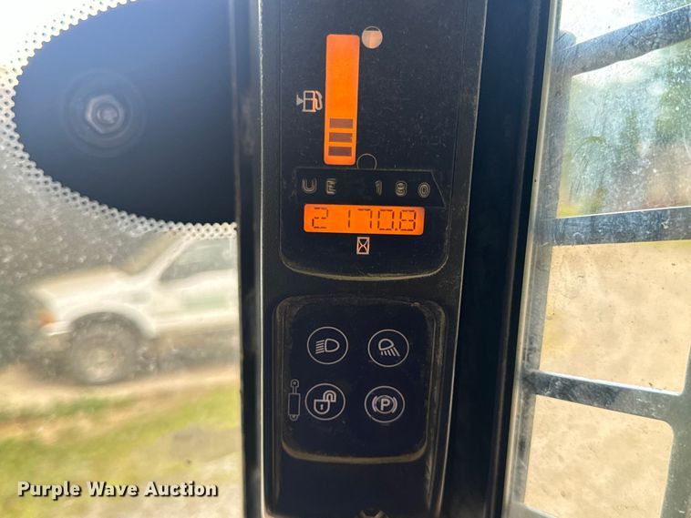 image for item OF9894 2006 Case 445 skid steer loader