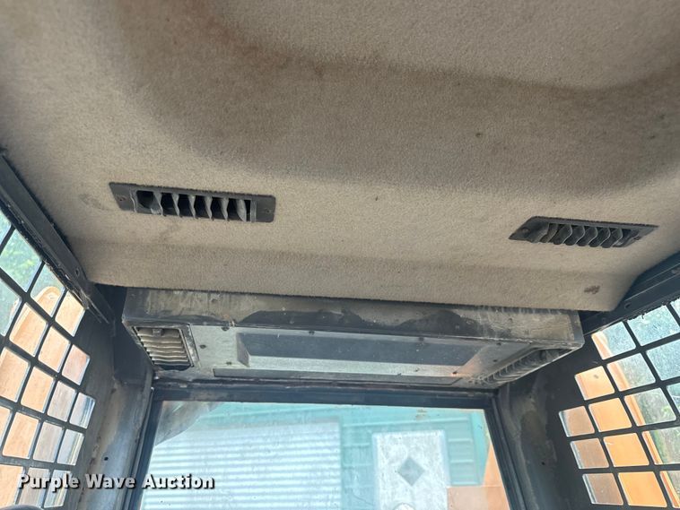 image for item OF9894 2006 Case 445 skid steer loader