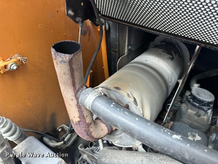 image for item OF9894 2006 Case 445 skid steer loader