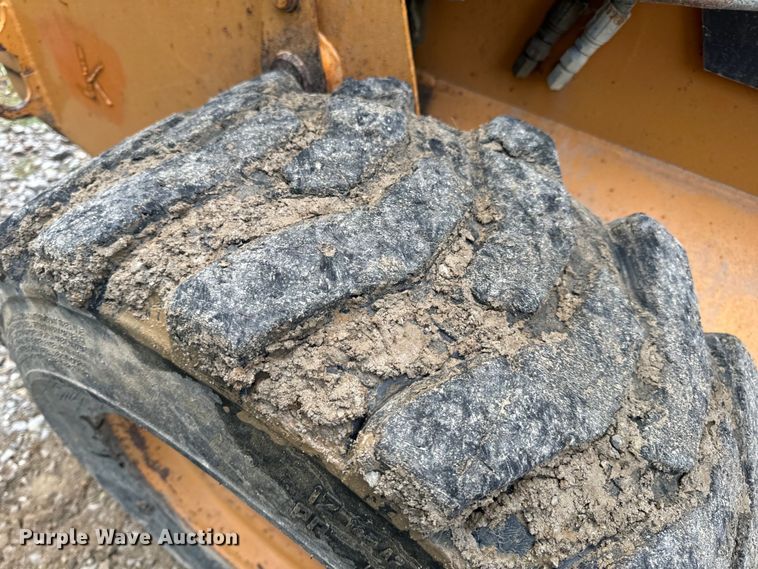 image for item OF9894 2006 Case 445 skid steer loader