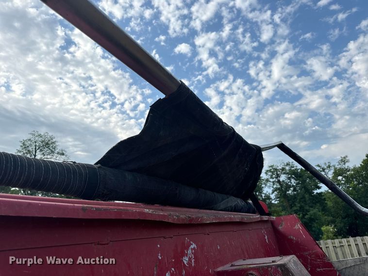 image for item OF9897 1997 International  2574 dump truck