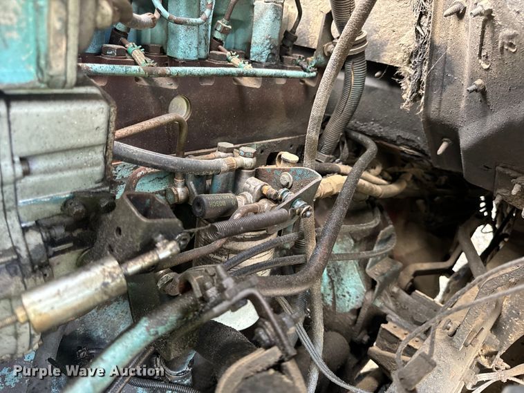 image for item OF9897 1997 International  2574 dump truck