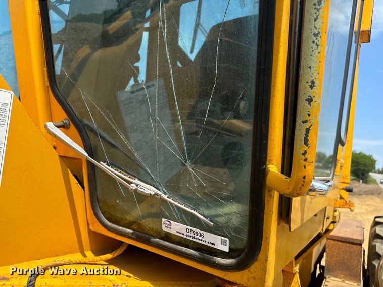 image for item OF9906 1985 Champion 730A motor grader