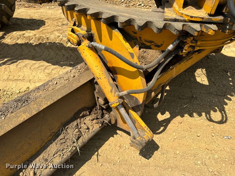 image for item OF9906 1985 Champion 730A motor grader