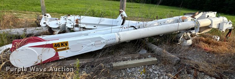 image for item OF9907 (2) Altec Bucket Truck Booms