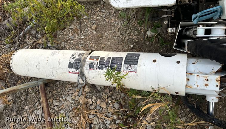 image for item OF9907 (2) Altec Bucket Truck Booms